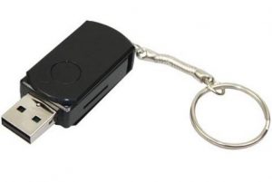 Camera siêu nhỏ ngụy trang USB Q2 8GB TPHCM